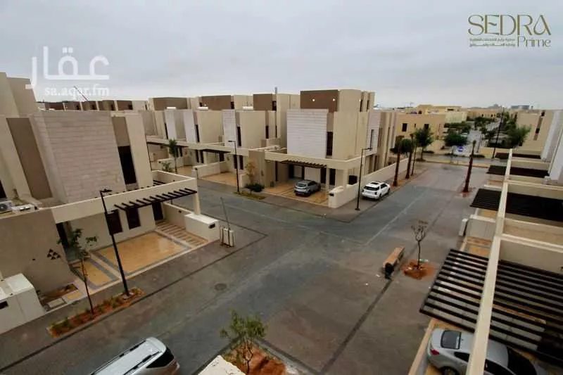 4 bedroom villa in Sidrah 5