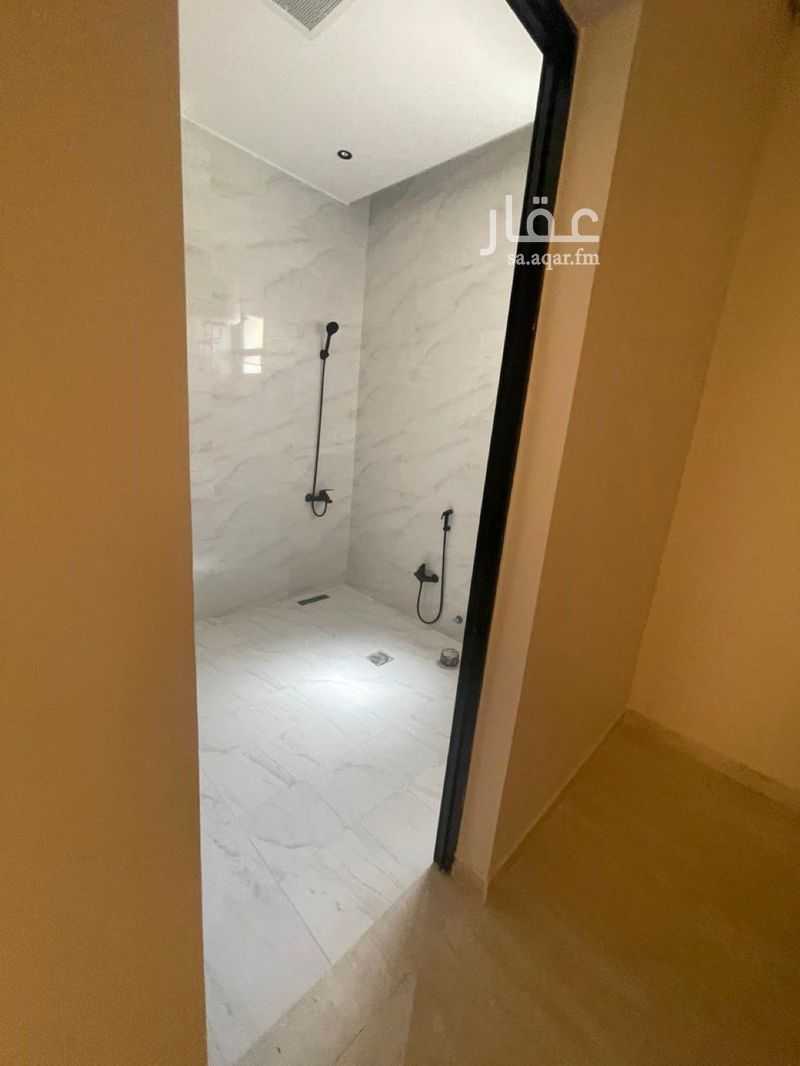 5 bedroom villa in Al Hamra, Riyadh 3