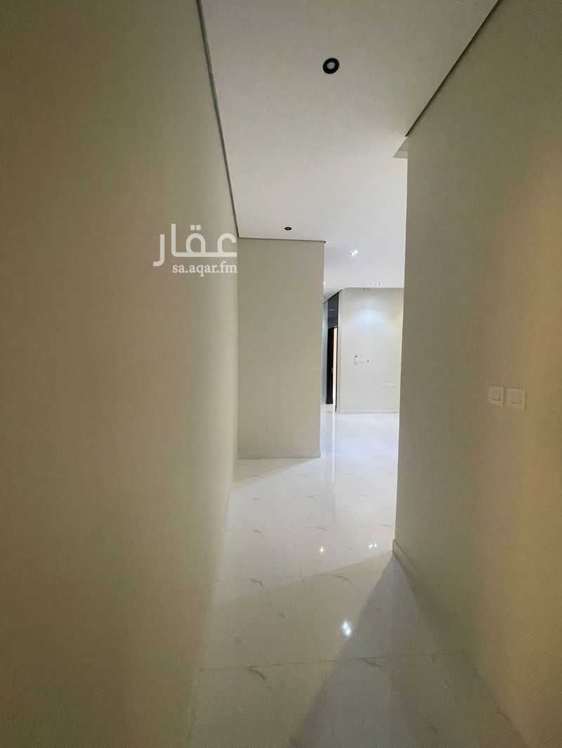5 bedroom villa in Al Hamra, Riyadh 21