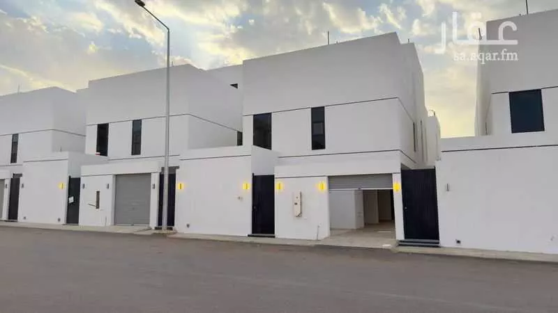 6 bedroom villa in Dahiat Namar 2