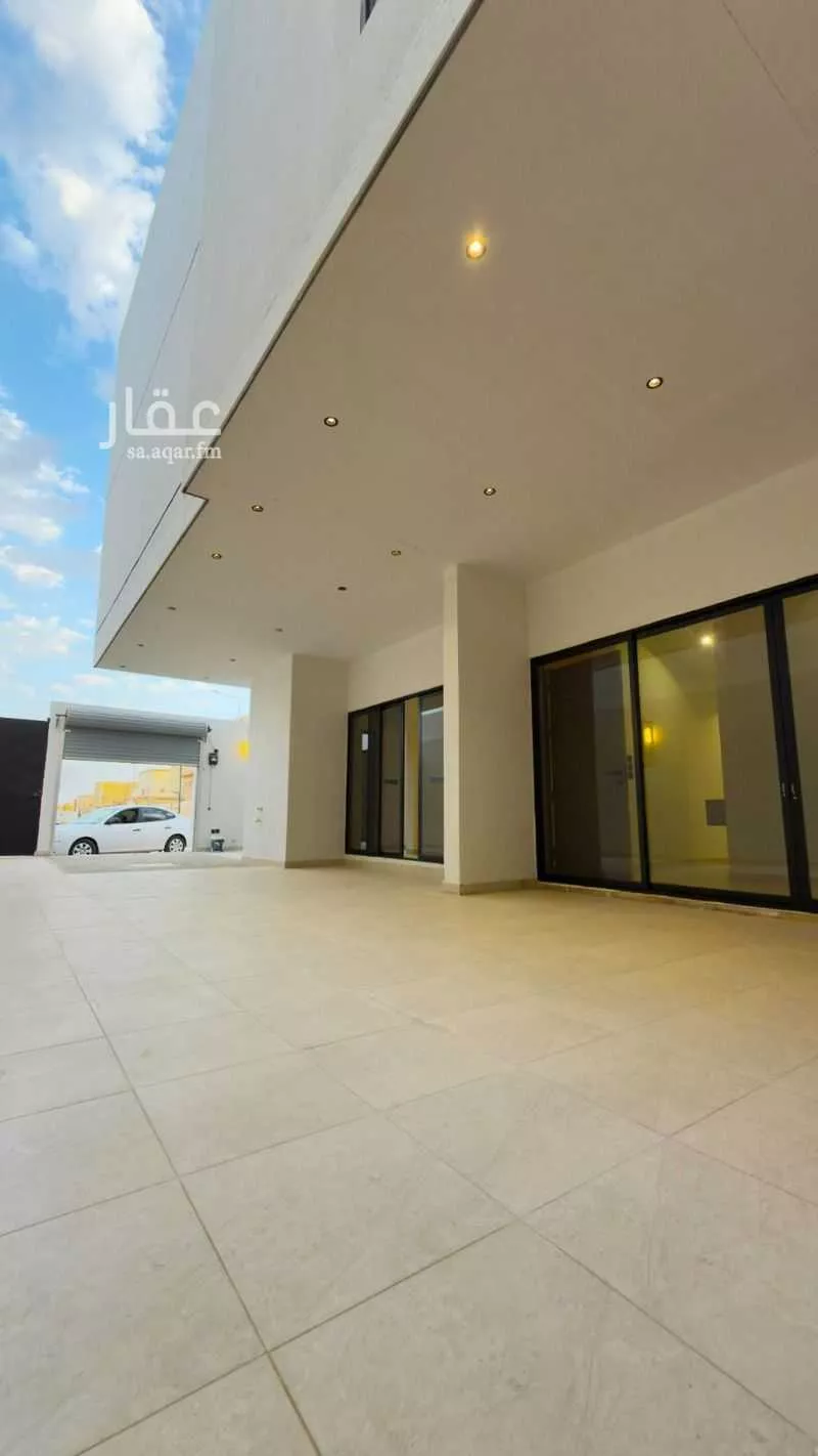 6 bedroom villa in Dahiat Namar 38