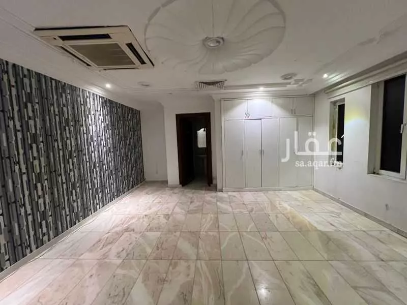 8 bedroom villa in Al Rawabi 12