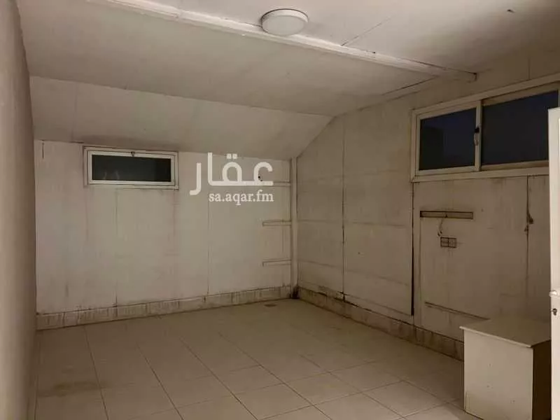 8 bedroom villa in Al Rawabi 18
