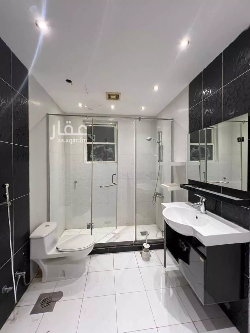 8 bedroom villa in Al Rawabi 22