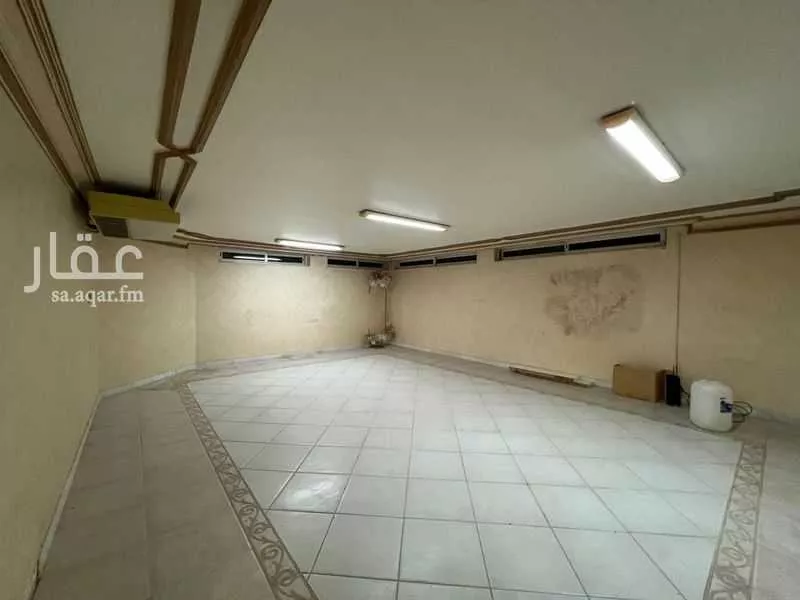 8 bedroom villa in Al Rawabi 29
