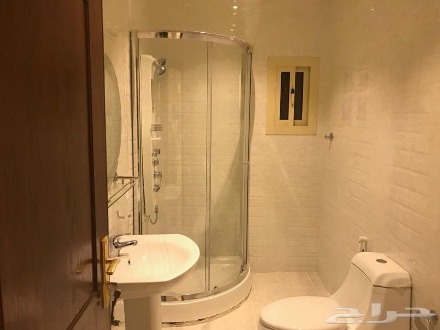 9 bedroom villa in Al Yaqout 3