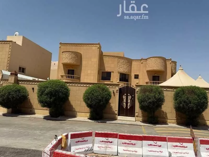 فيلا 5 غرف في الياسمين 7