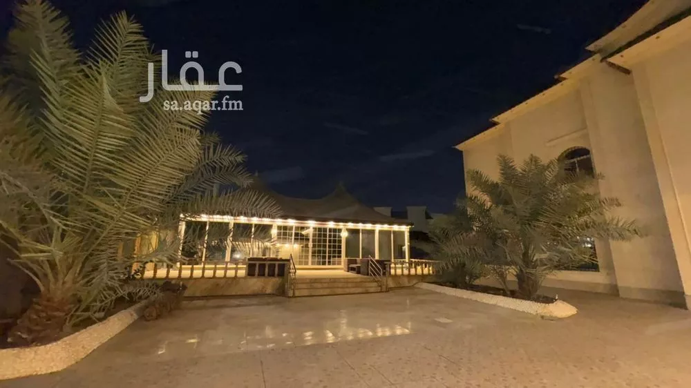 20 bedroom villa in Al Wahah 2