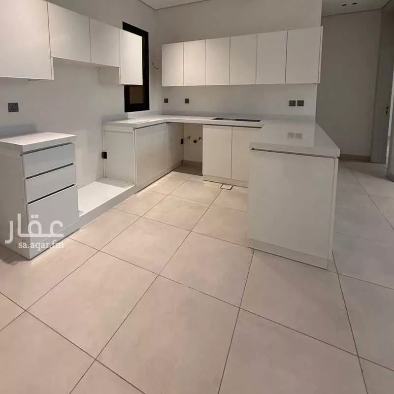 4 bedroom apartment in Al Aridh 12