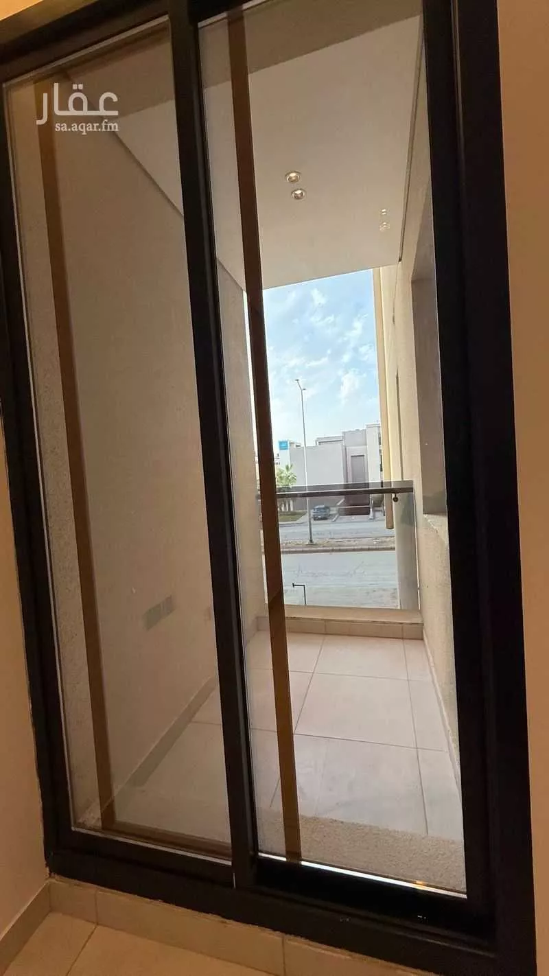 4 bedroom apartment in Al Aridh 7