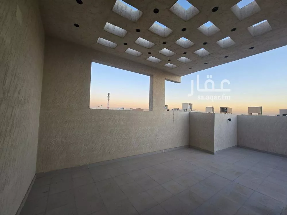 5 bedroom villa in Dhahrat Laban 11