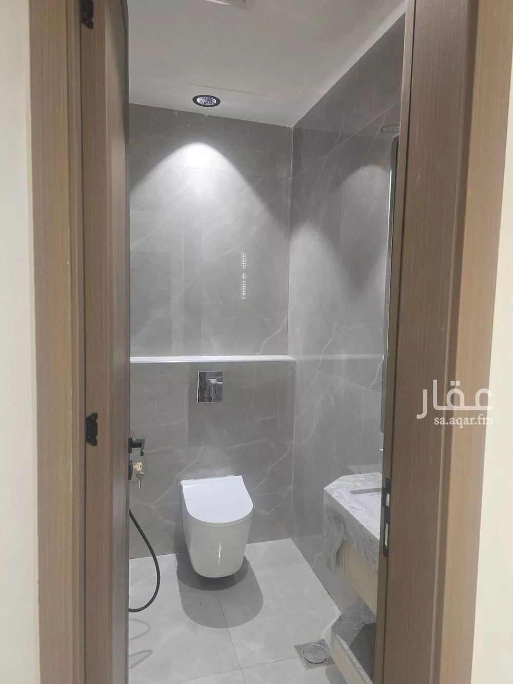 5 bedroom villa in Dhahrat Laban 20
