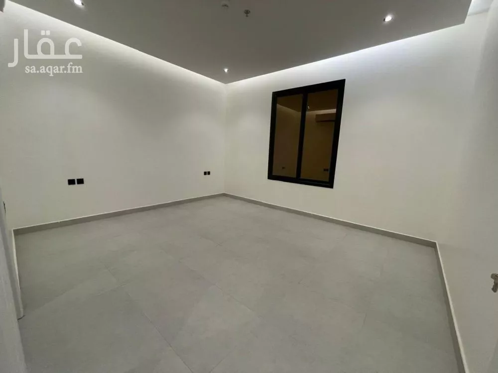 دور 3 غرف في العارض 3