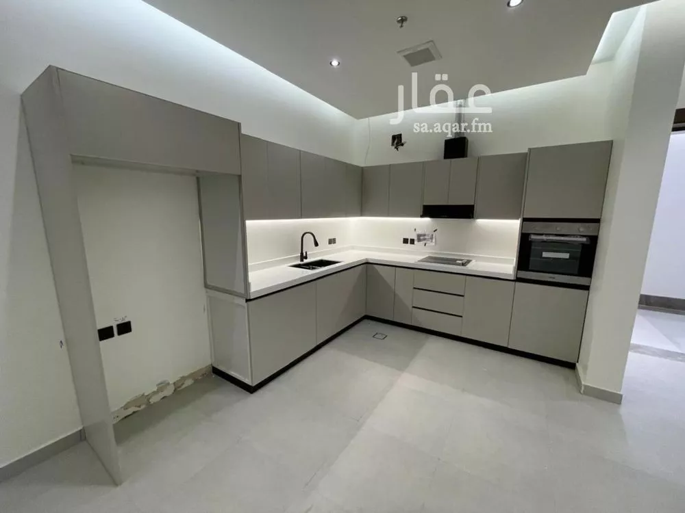 دور 3 غرف في العارض 6