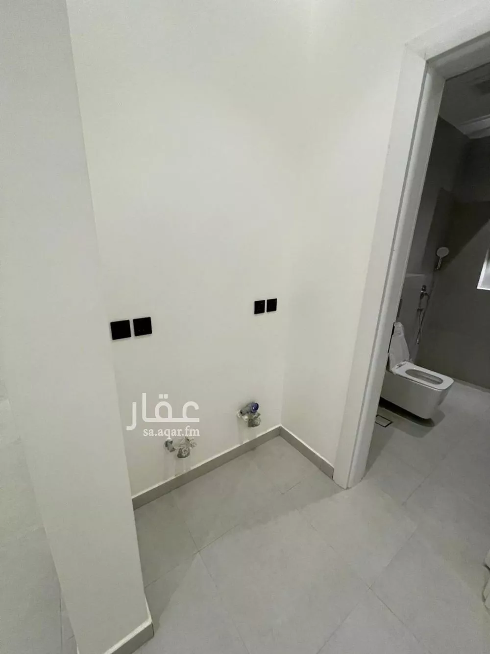 دور 3 غرف في العارض 8