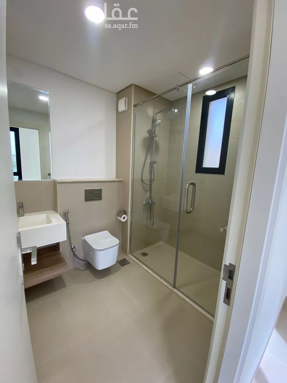 4 bedroom villa in Riyadh 5