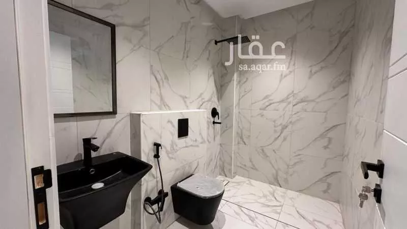 3 bedroom apartment in Al Malqa 10