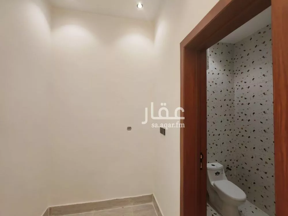 5 bedroom villa in Tuwaiq 13