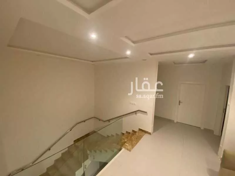 فيلا 5 غرف في المهدية 4