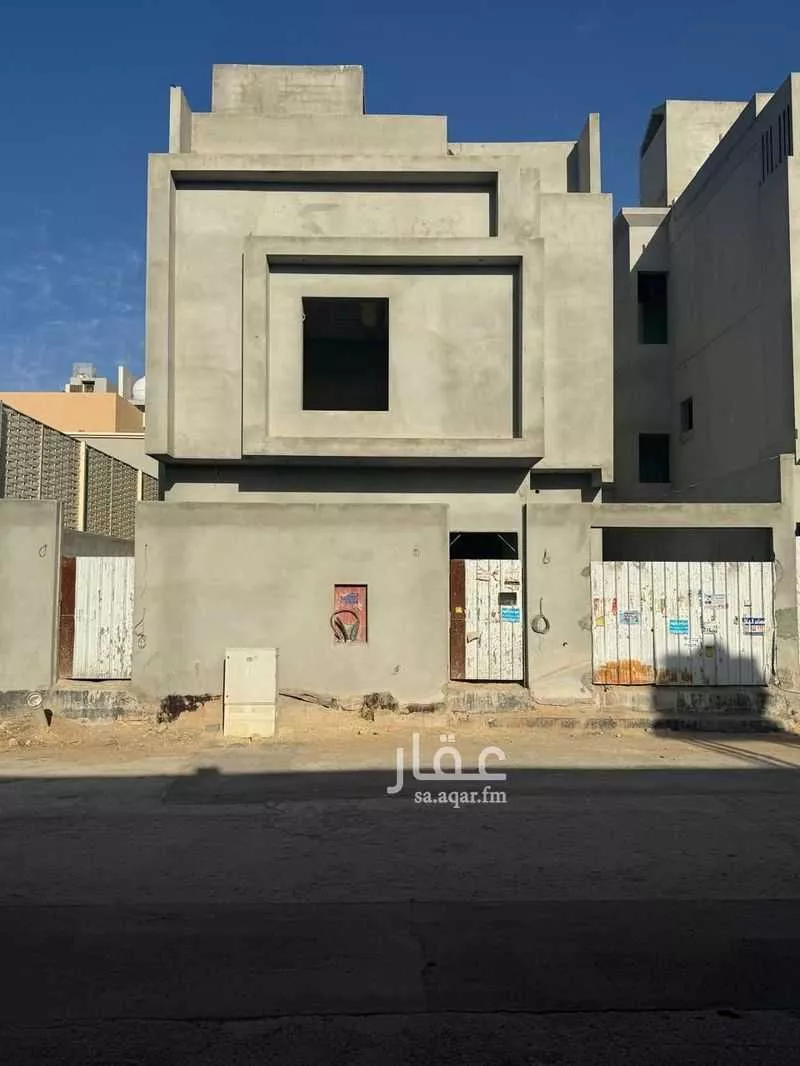 4 bedroom villa in Al Qairawan 5