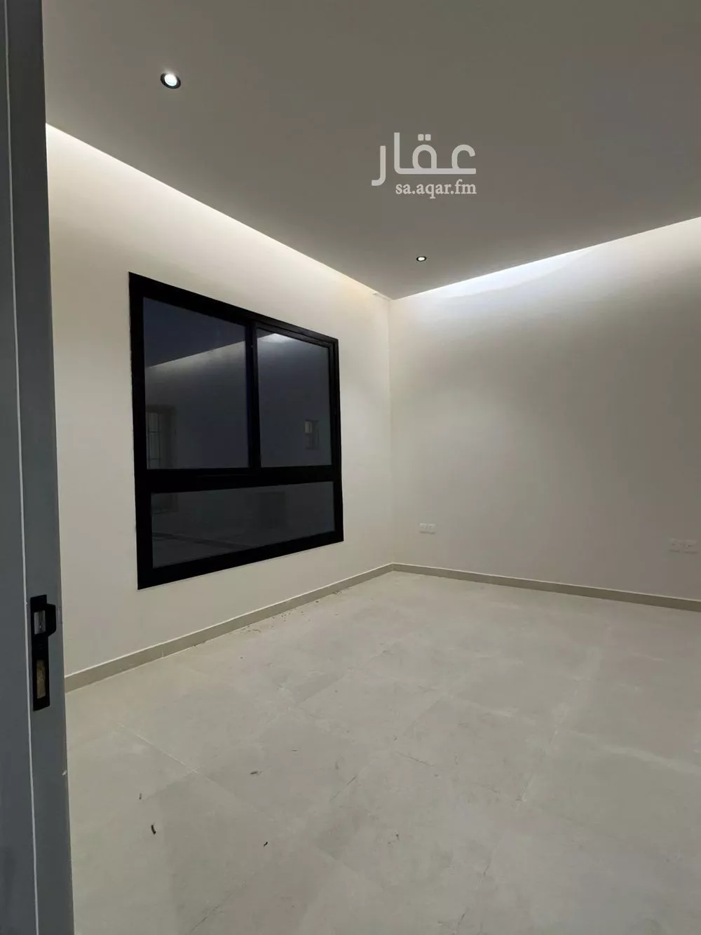 فيلا 7 غرف في عكاظ 19