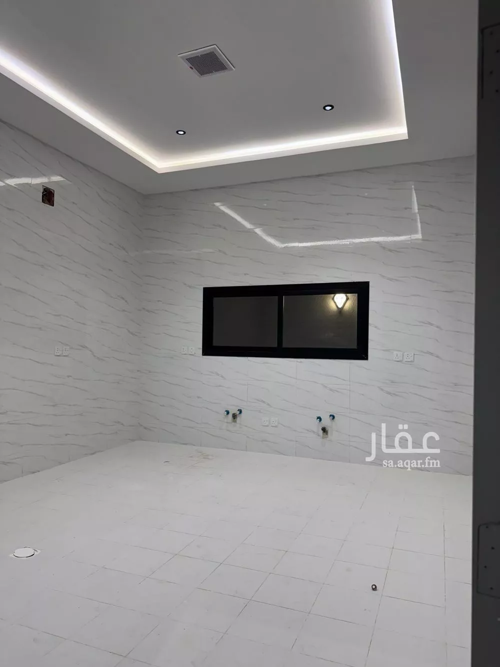 فيلا 7 غرف في عكاظ 6