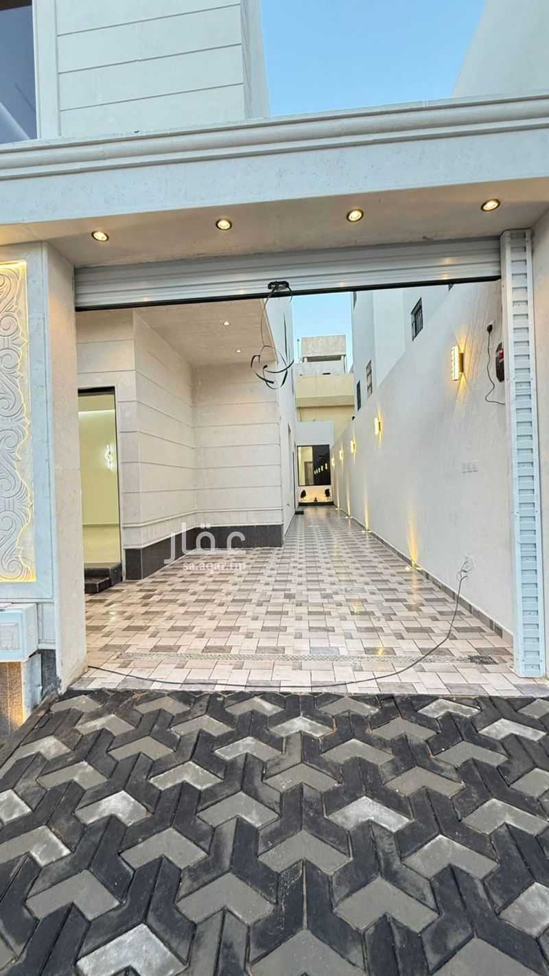 3 bedroom villa in Al Aziziyah, Riyadh 13