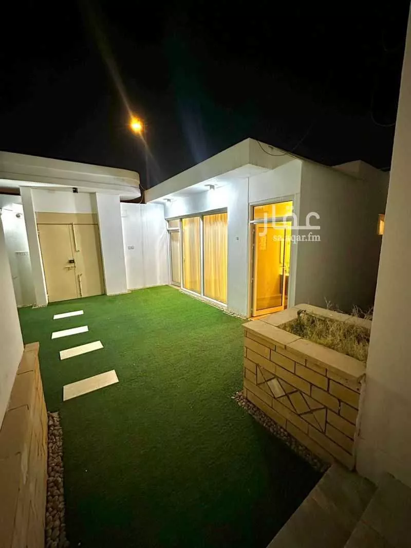 10 bedroom villa in Al Zahrah 3