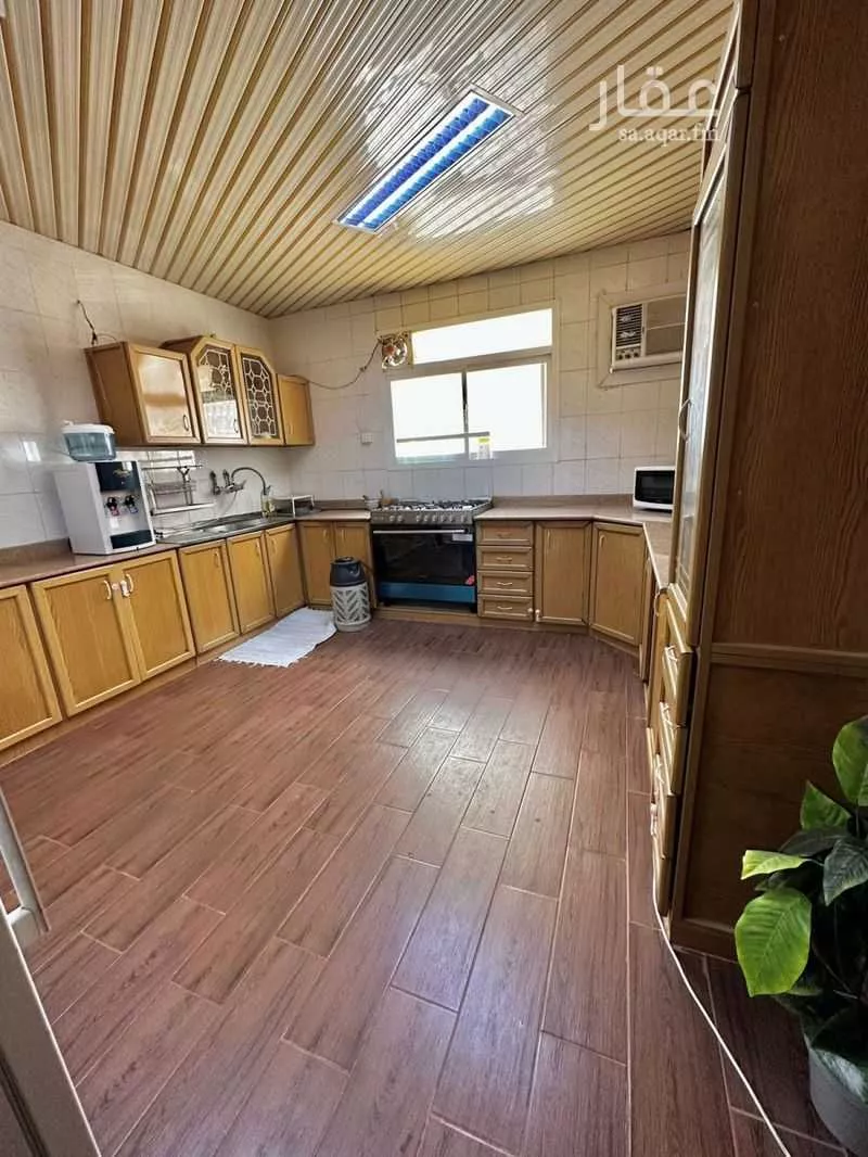 10 bedroom villa in Al Zahrah 21