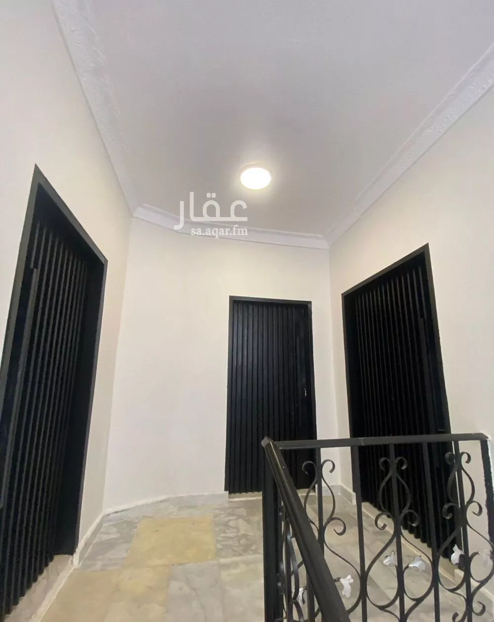 فيلا 15 غرف في الرمال 23