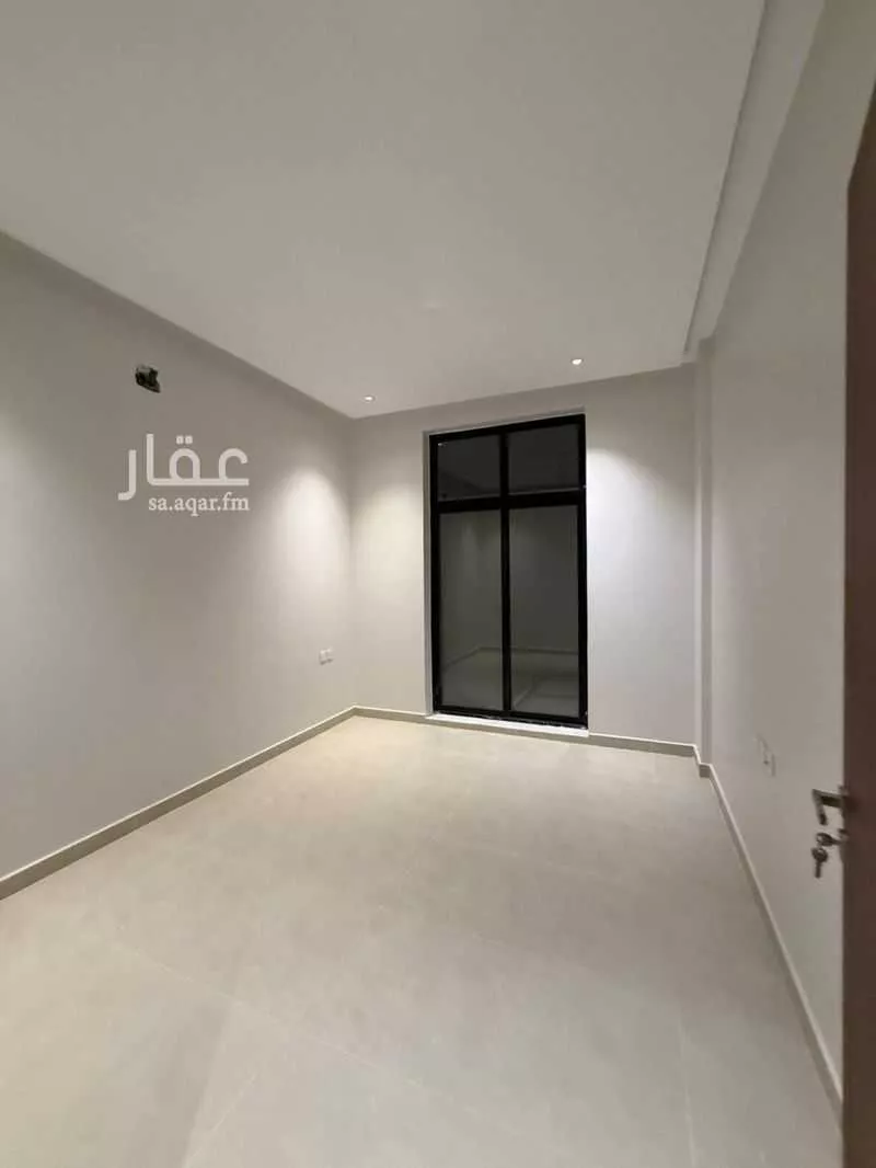 فيلا 5 غرف في الرمال 2