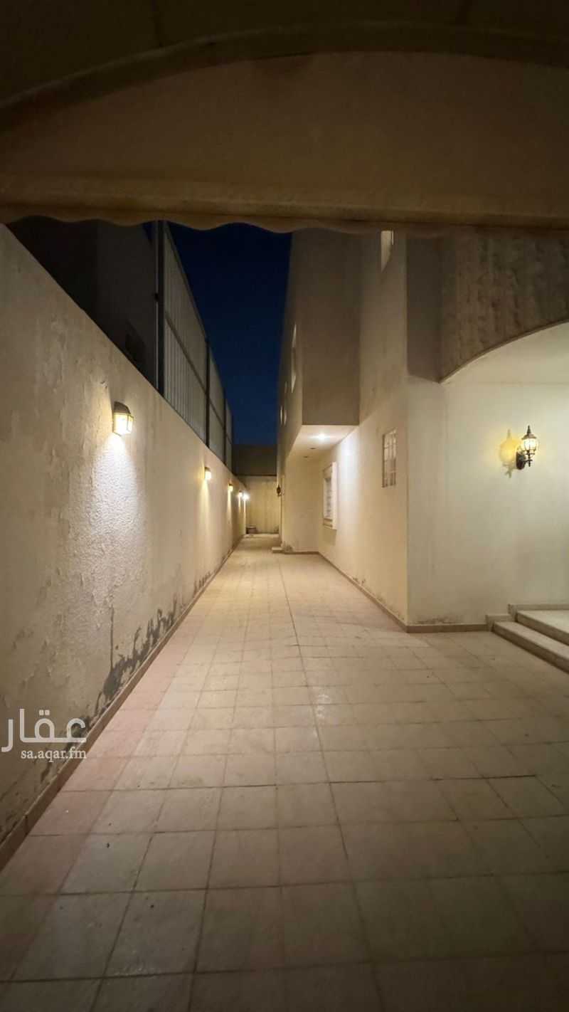 4 bedroom villa in Al Wahah, Riyadh 7