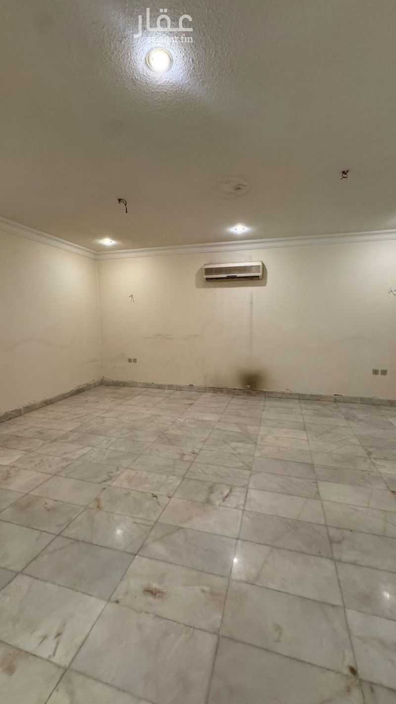 4 bedroom villa in Al Wahah, Riyadh 8