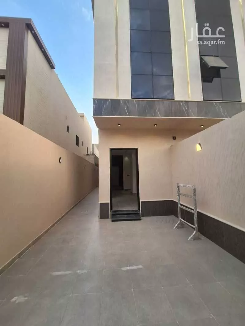 4 bedroom villa in Tuwaiq 5