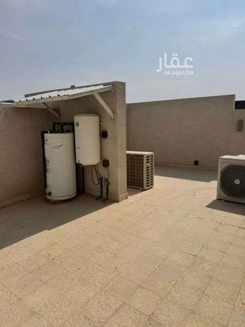 فيلا 5 غرف في المونسية 8