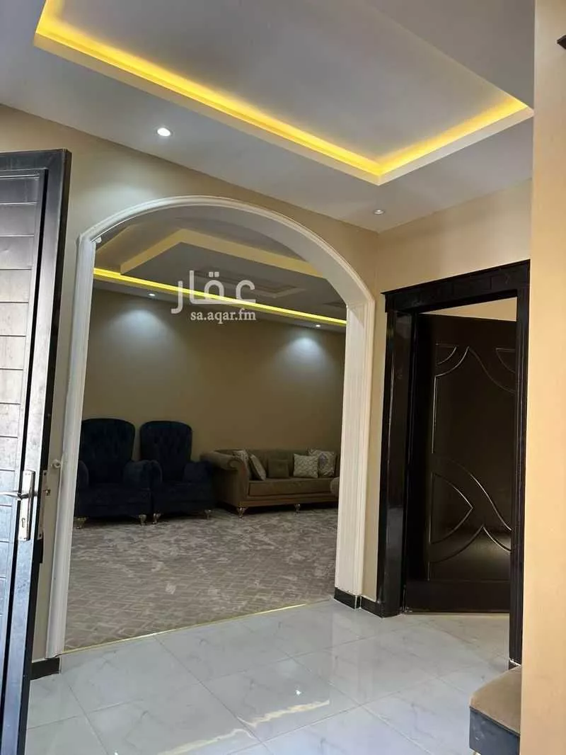 6 bedroom villa in Tuwaiq 9