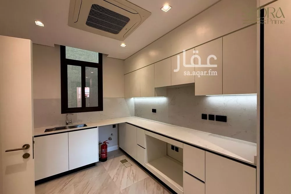 4 bedroom villa in Sidrah 14