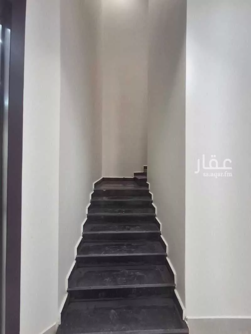6 bedroom villa in Tuwaiq 8