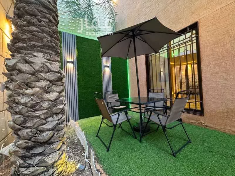 8 bedroom villa in Irqah, Riyadh 12