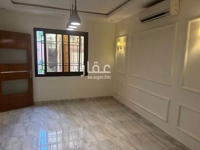 8 bedroom villa in Irqah, Riyadh 4