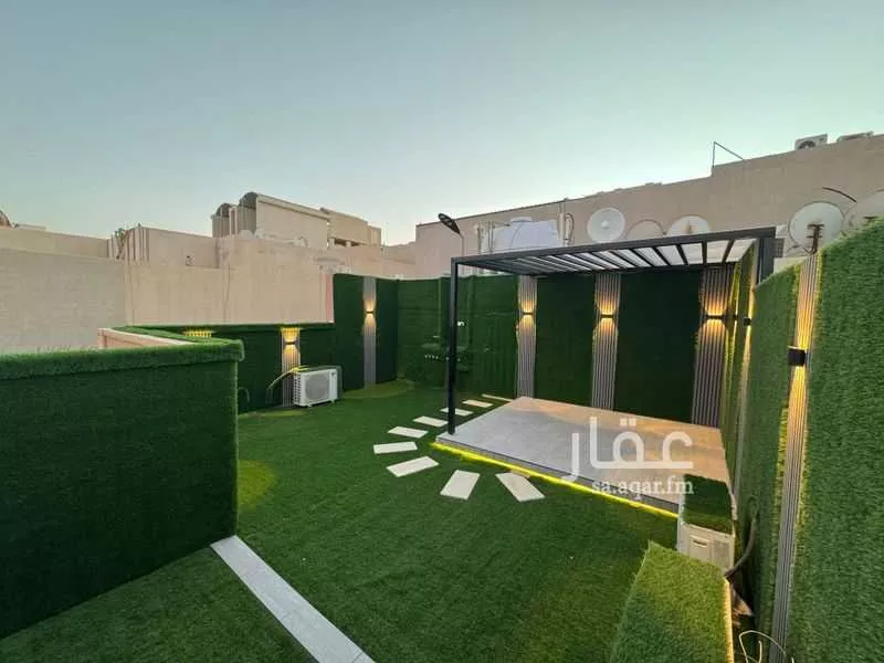 8 bedroom villa in Irqah, Riyadh 5
