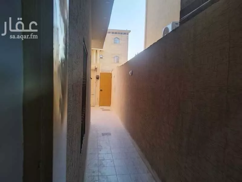 5 bedroom apartment in Dhahrat Laban 5