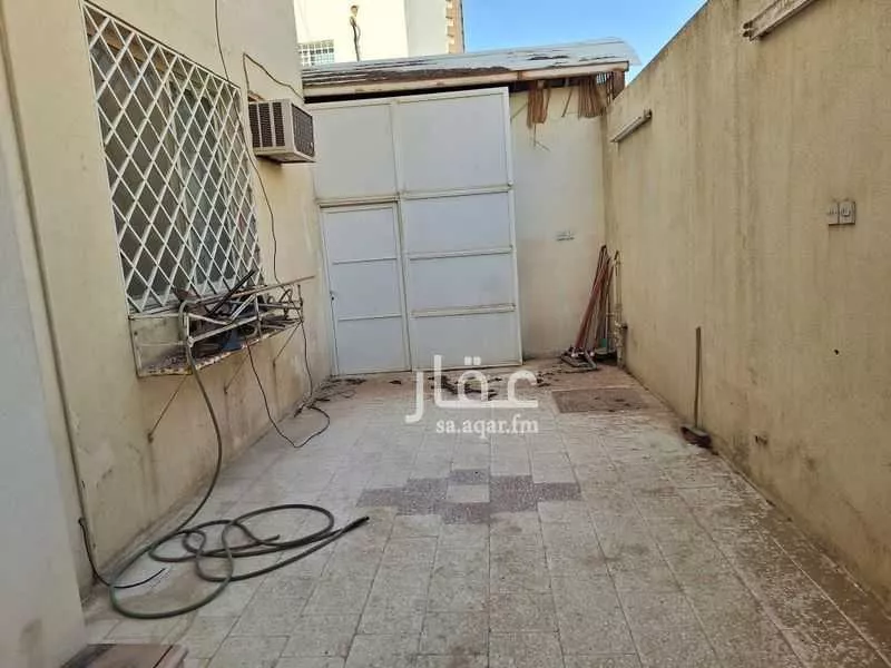فيلا 7 غرف في الريان 9