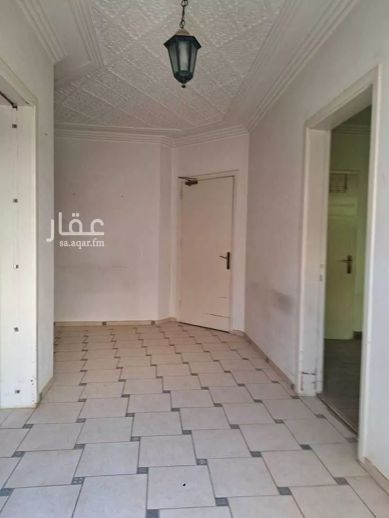 فيلا 7 غرف في الريان 10