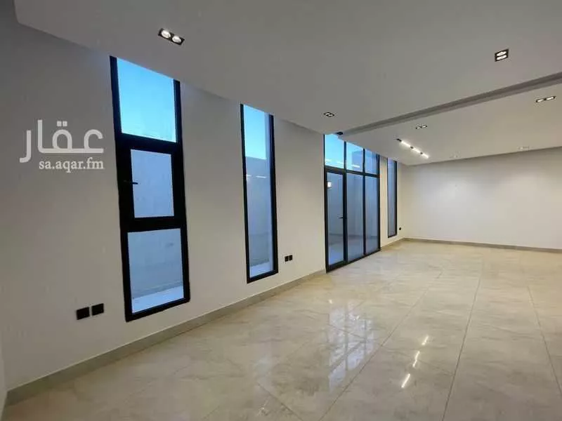 5 bedroom villa in Al Narjis 3