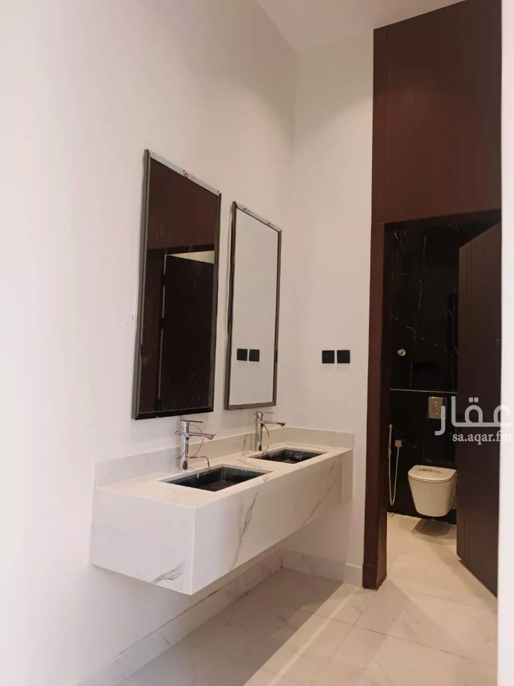 7 bedroom villa in Al Janadriyah 13