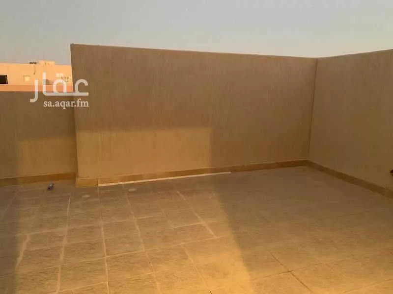4 bedroom villa in Riyadh 14