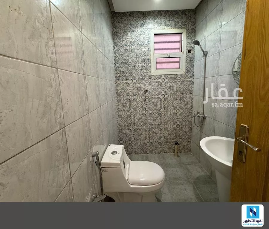 شقة 5 غرف في قرطبة 9