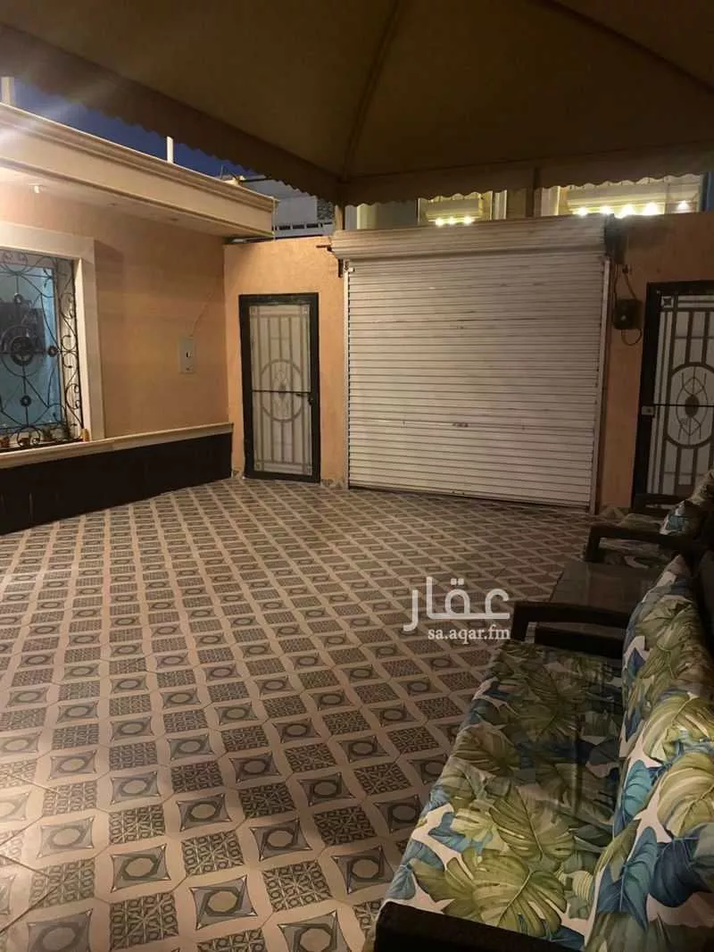 12 bedroom villa in Al Rimal 4
