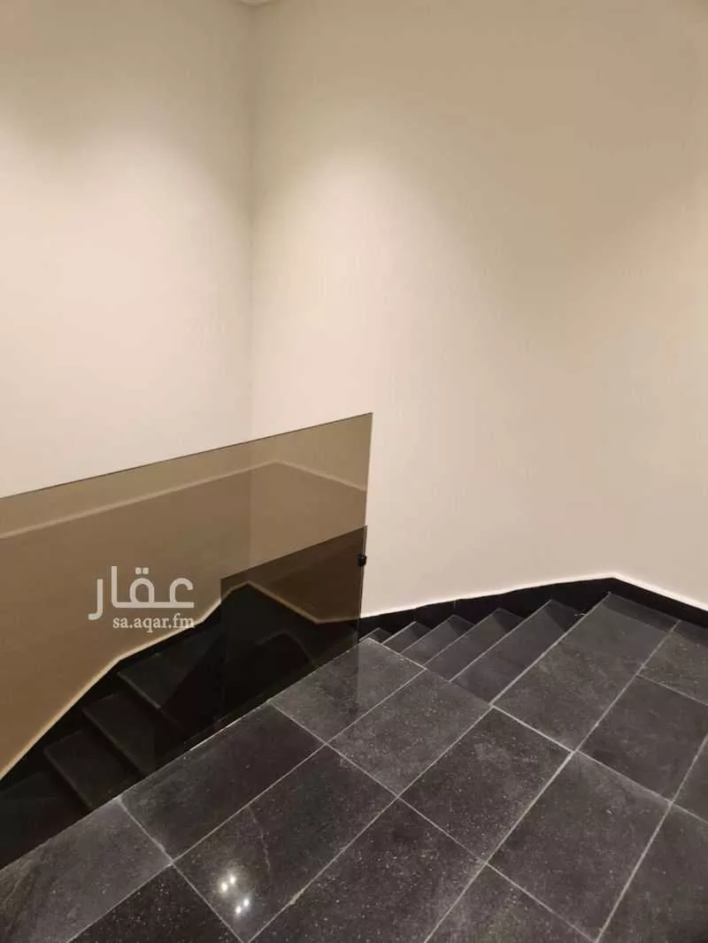 5 bedroom villa in As Suwaidi Al Gharabi 13